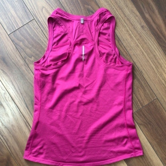 NIKE Dri Fit Sleeveless Top - Picture 6 of 9